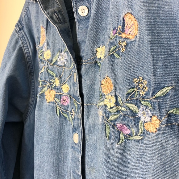 Vintage Casey & Max Embroidered Button Down Shirt - Picture 5 of 7